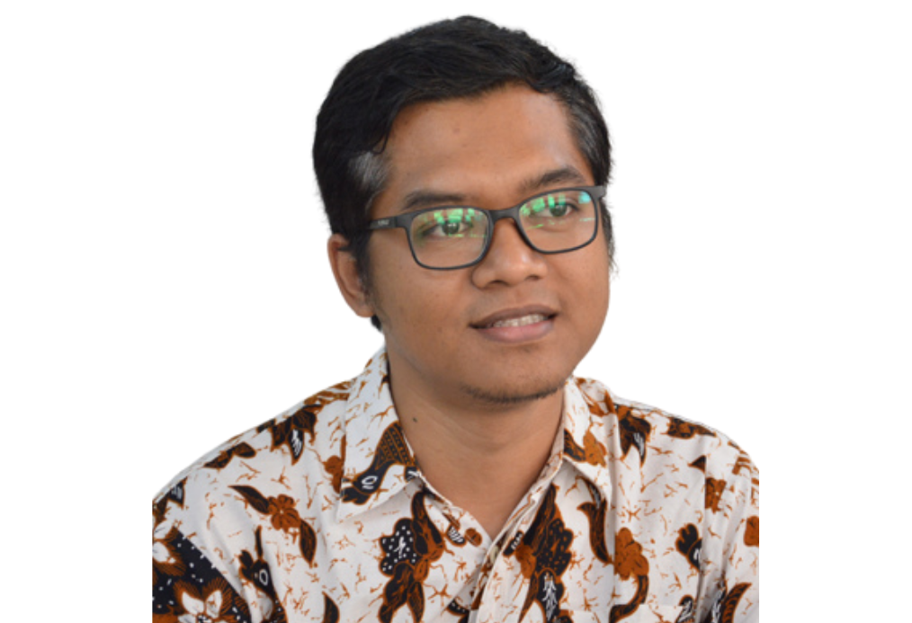 Dr. Nico Halomoan